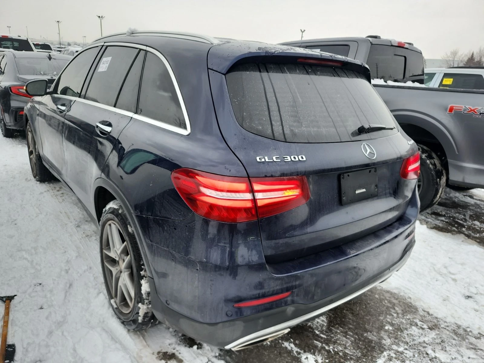 Mercedes-Benz GLC 300 � ����������� & ���� ������ | Mobile.bg � ����������� 4