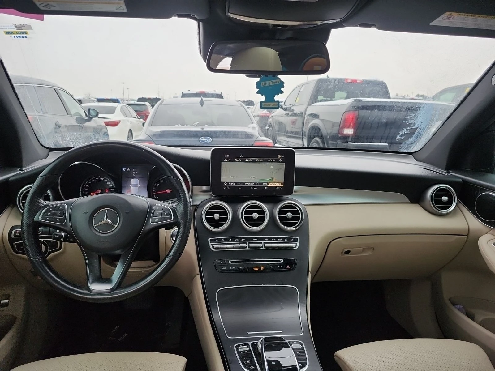 Mercedes-Benz GLC 300 � ����������� & ���� ������ | Mobile.bg � ����������� 9