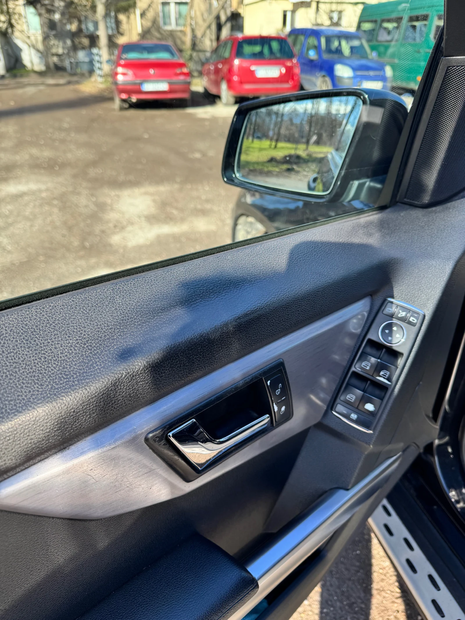 Mercedes-Benz GLK 320 CDI 4matic, снимка 10 - Автомобили и джипове - 55009744