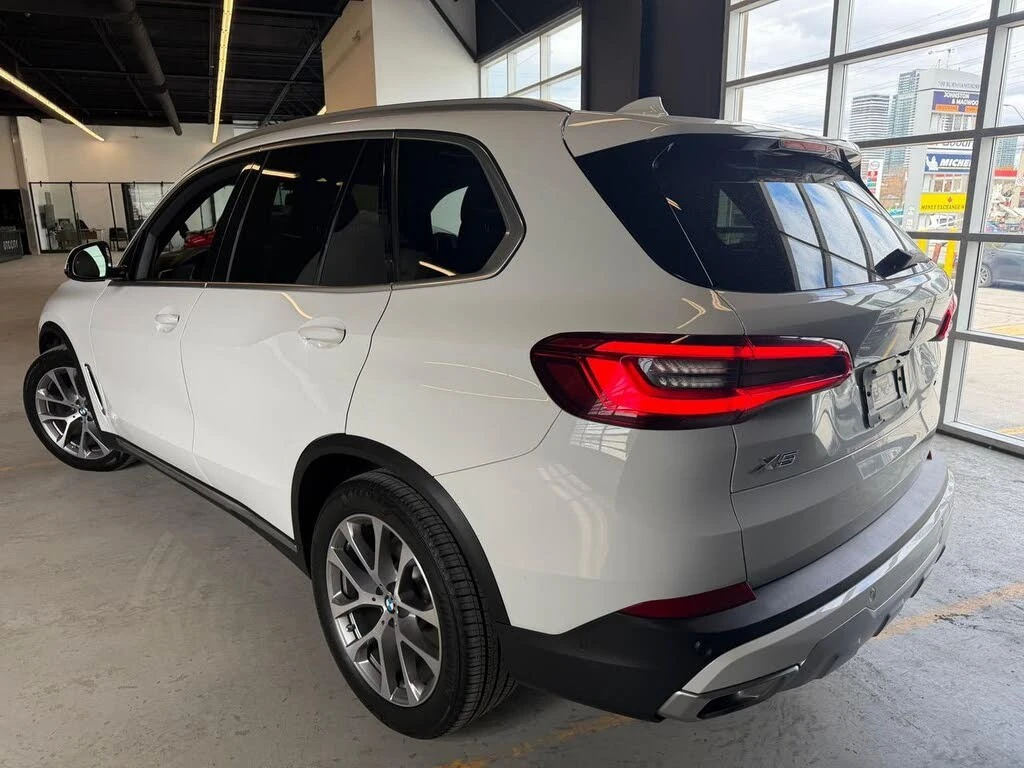 BMW X5 M40i * PAANO * HeadUp *  AвтоКредит * (ЦЕНА ДО БГ), снимка 5 - Автомобили и джипове - 54556077