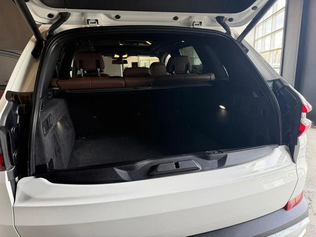 BMW X5 M40i * PAANO * HeadUp *  AвтоКредит * (ЦЕНА ДО БГ), снимка 8 - Автомобили и джипове - 54556077