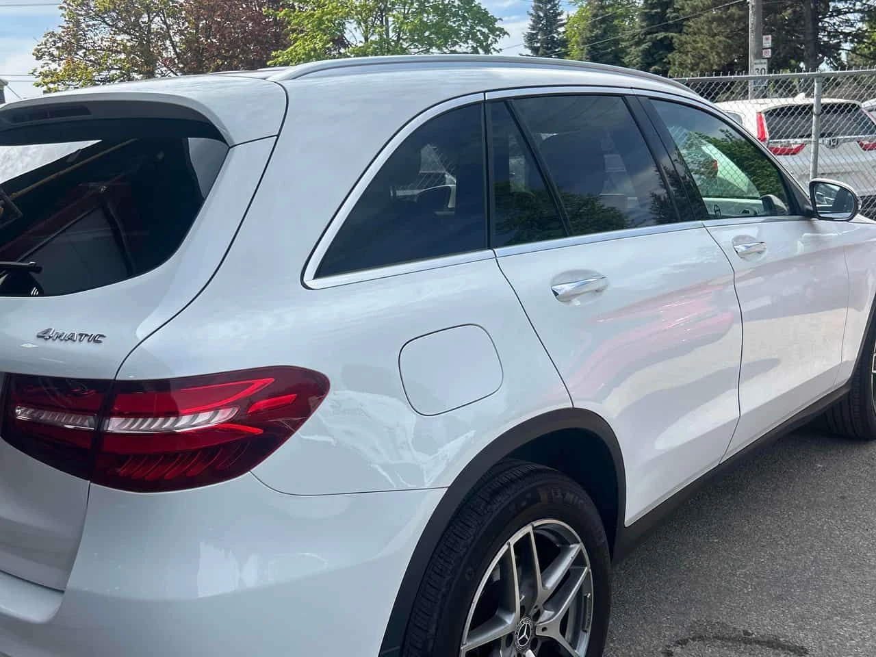 Mercedes-Benz GLC 300  CARFAX, снимка 14 - Автомобили и джипове - 54679629