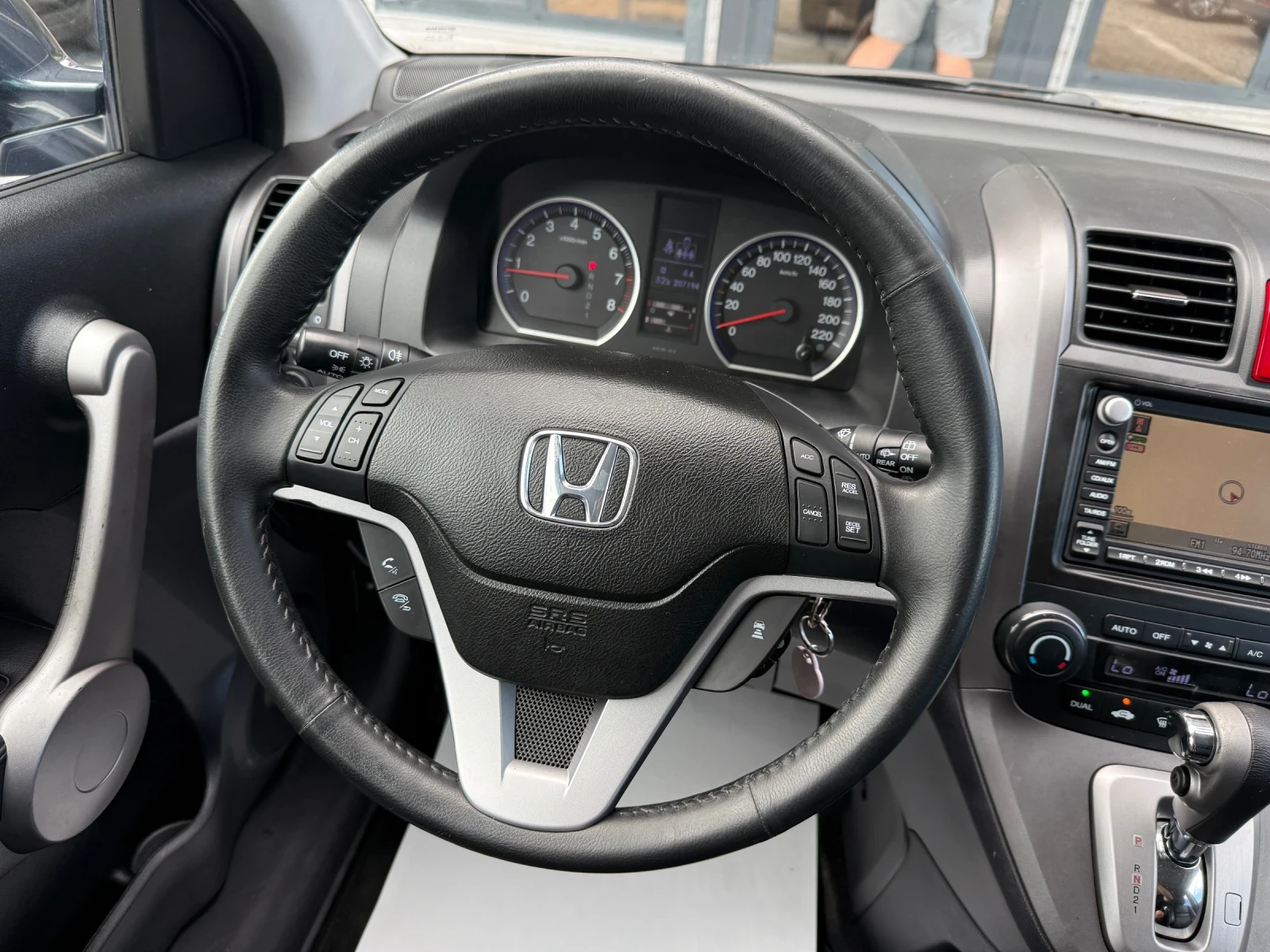 Honda Cr-v 2.0 БЕНЗИН/ГАЗ! РЕАЛНИ КИЛОМЕТРИ!, снимка 8 - Автомобили и джипове - 54929955