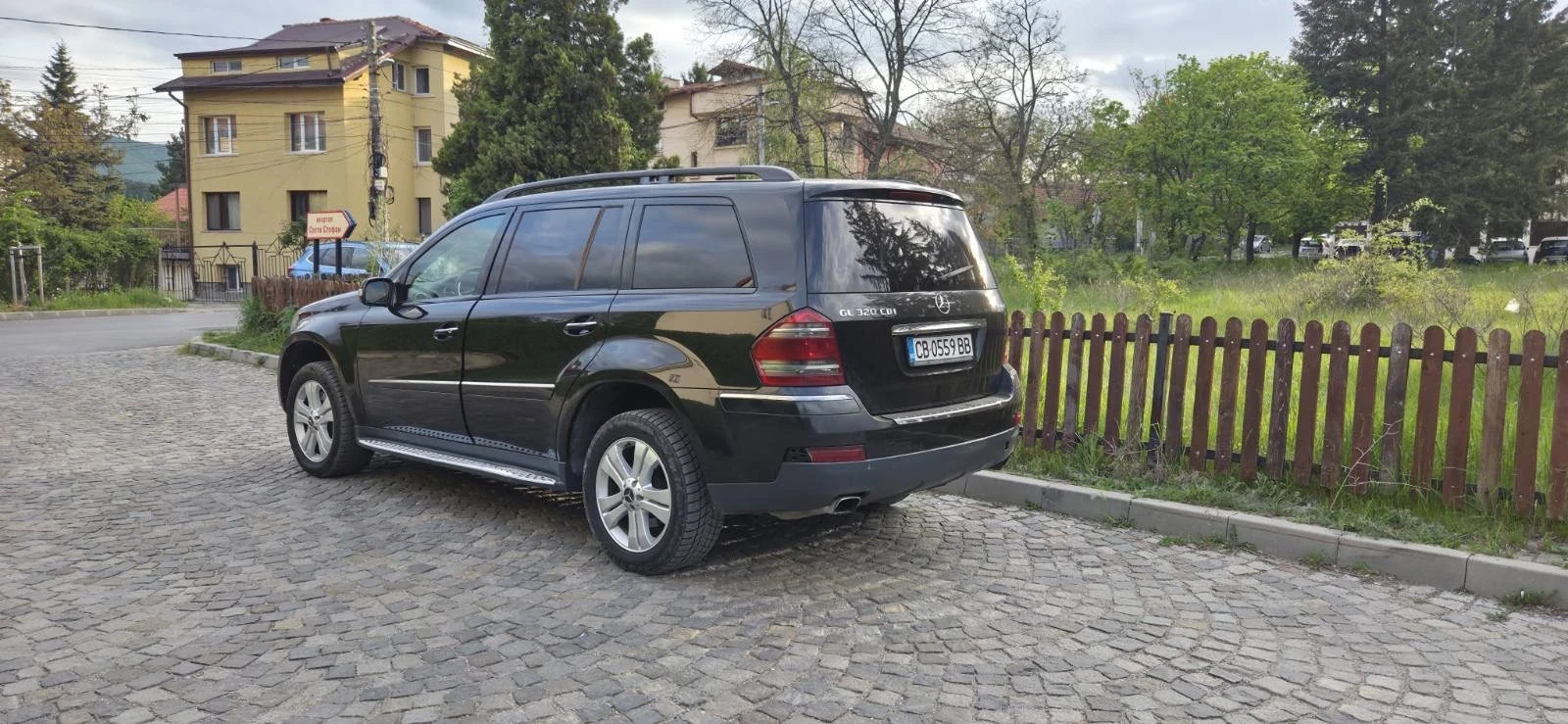 Mercedes-Benz GL 320, снимка 7 - Автомобили и джипове - 55213579