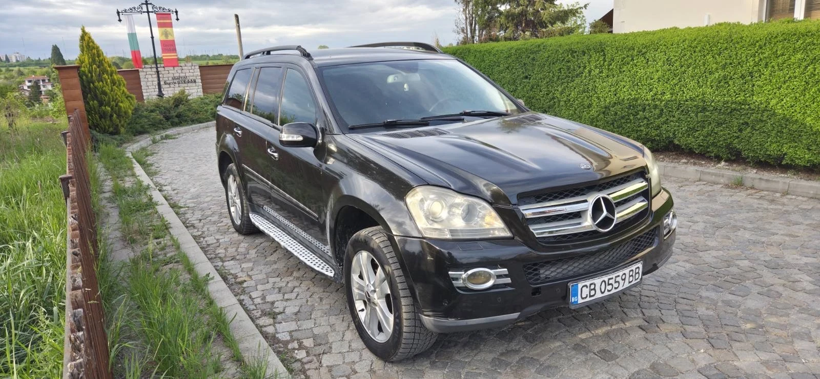 Mercedes-Benz GL 320, снимка 9 - Автомобили и джипове - 55213579