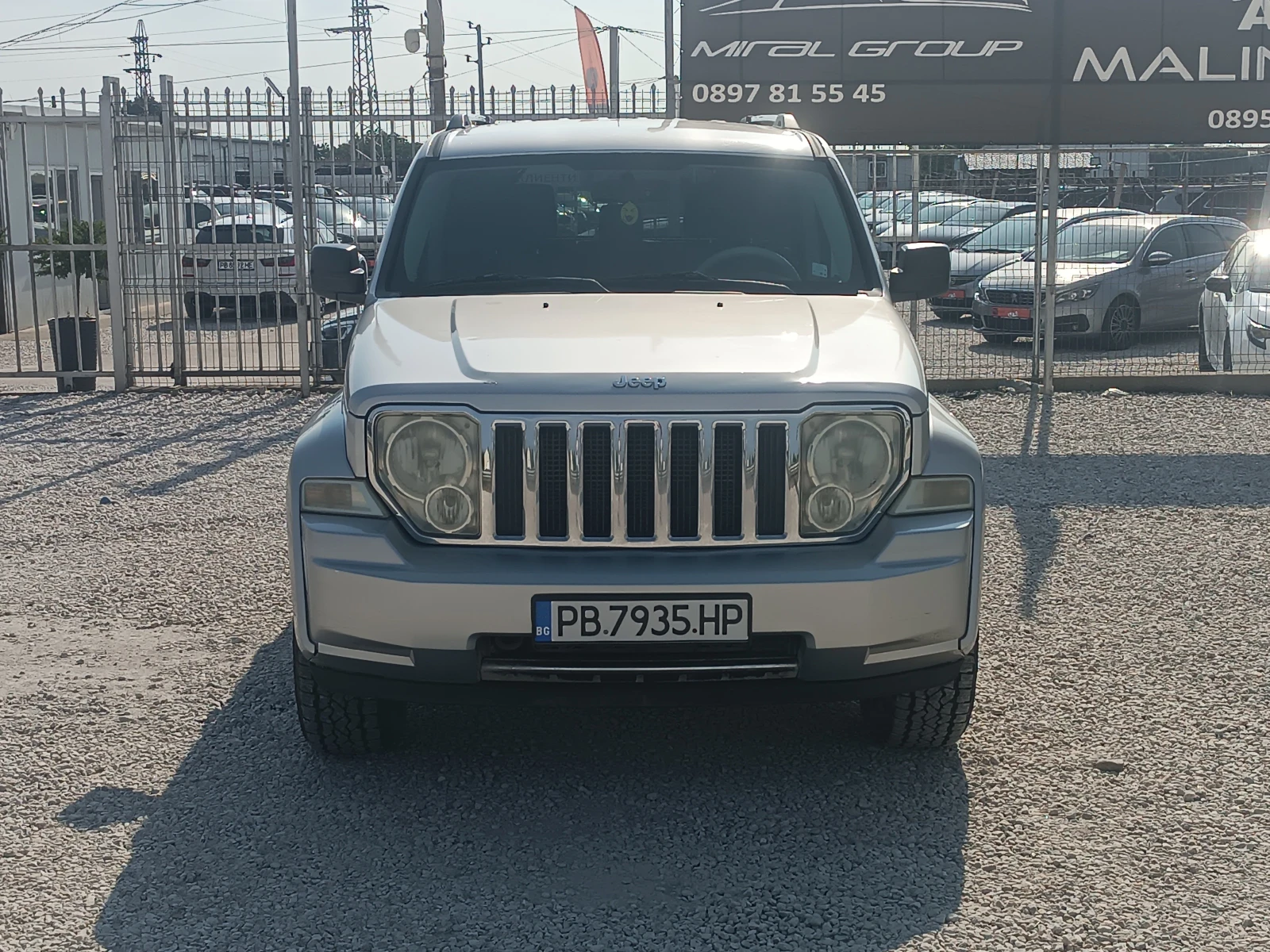 Jeep Cherokee 2.8 CRD 4X4, снимка 3 - Автомобили и джипове - 55349258