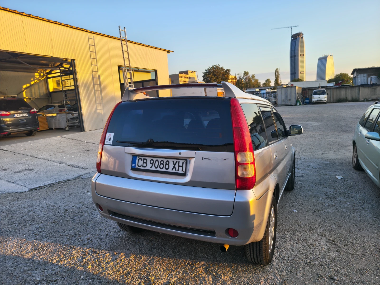 Honda Hr-v 1.6 Втек 4х4 115 000 км, снимка 3 - Автомобили и джипове - 55937468