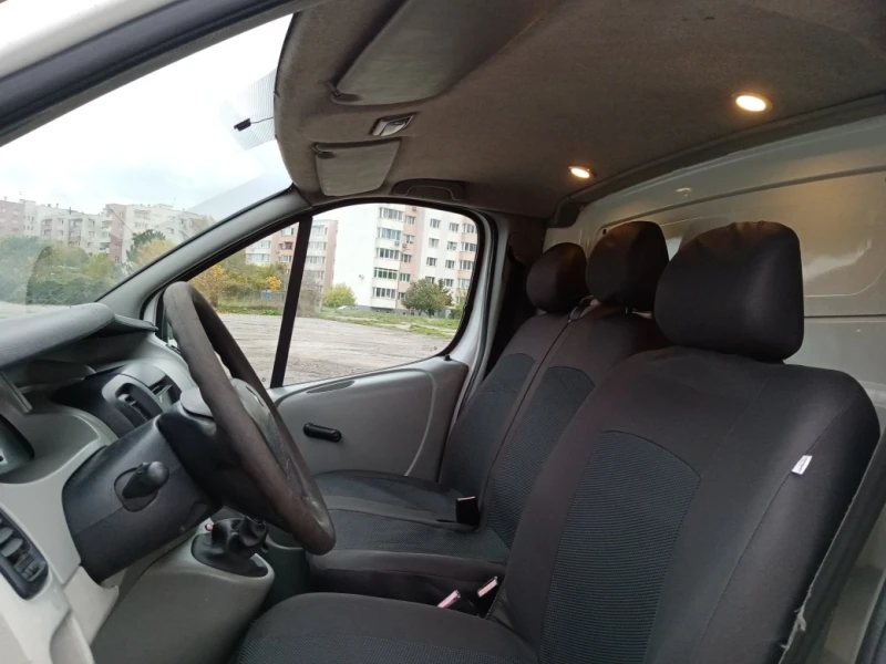 Renault Trafic 1.9 TDI 101kc., снимка 10 - Бусове и автобуси - 52099991