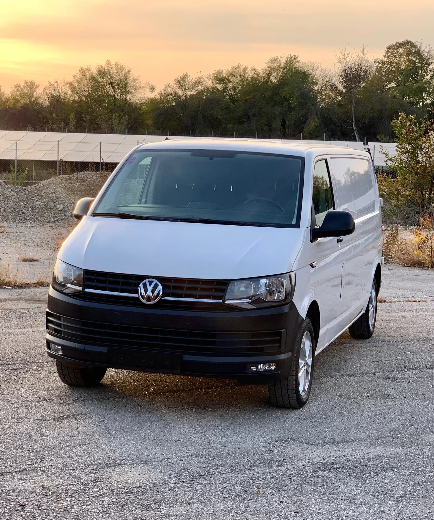 VW Transporter 2019г* EU6* MAXXII БАЗА* ДВОЕН КЛИМАТИК* 17 ДЖАНТА - изображение 2