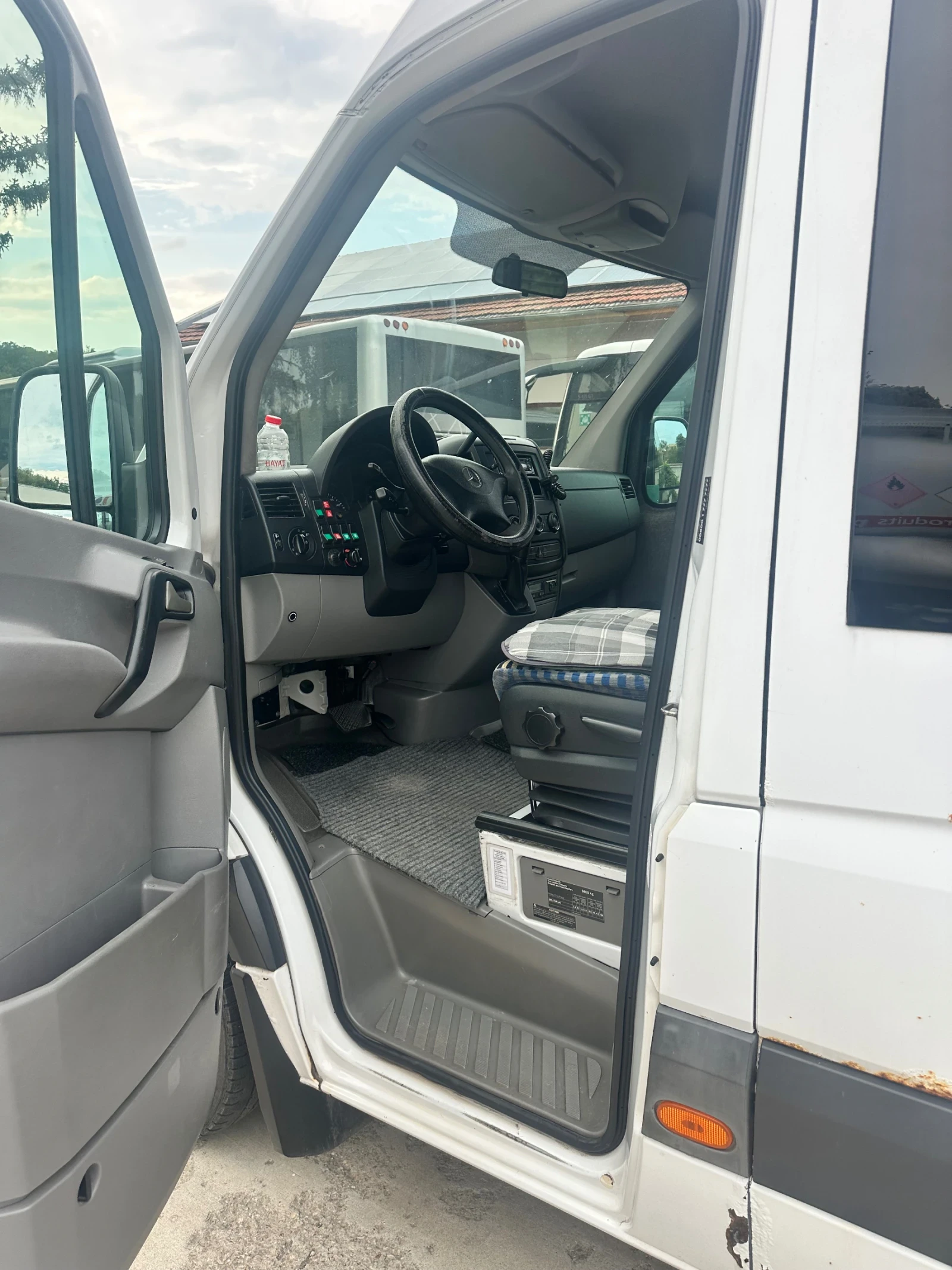 Mercedes-Benz Sprinter 518 518 CDI 21 MESTA, снимка 13 - Бусове и автобуси - 55109964