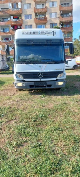  Mercedes-Benz Atego