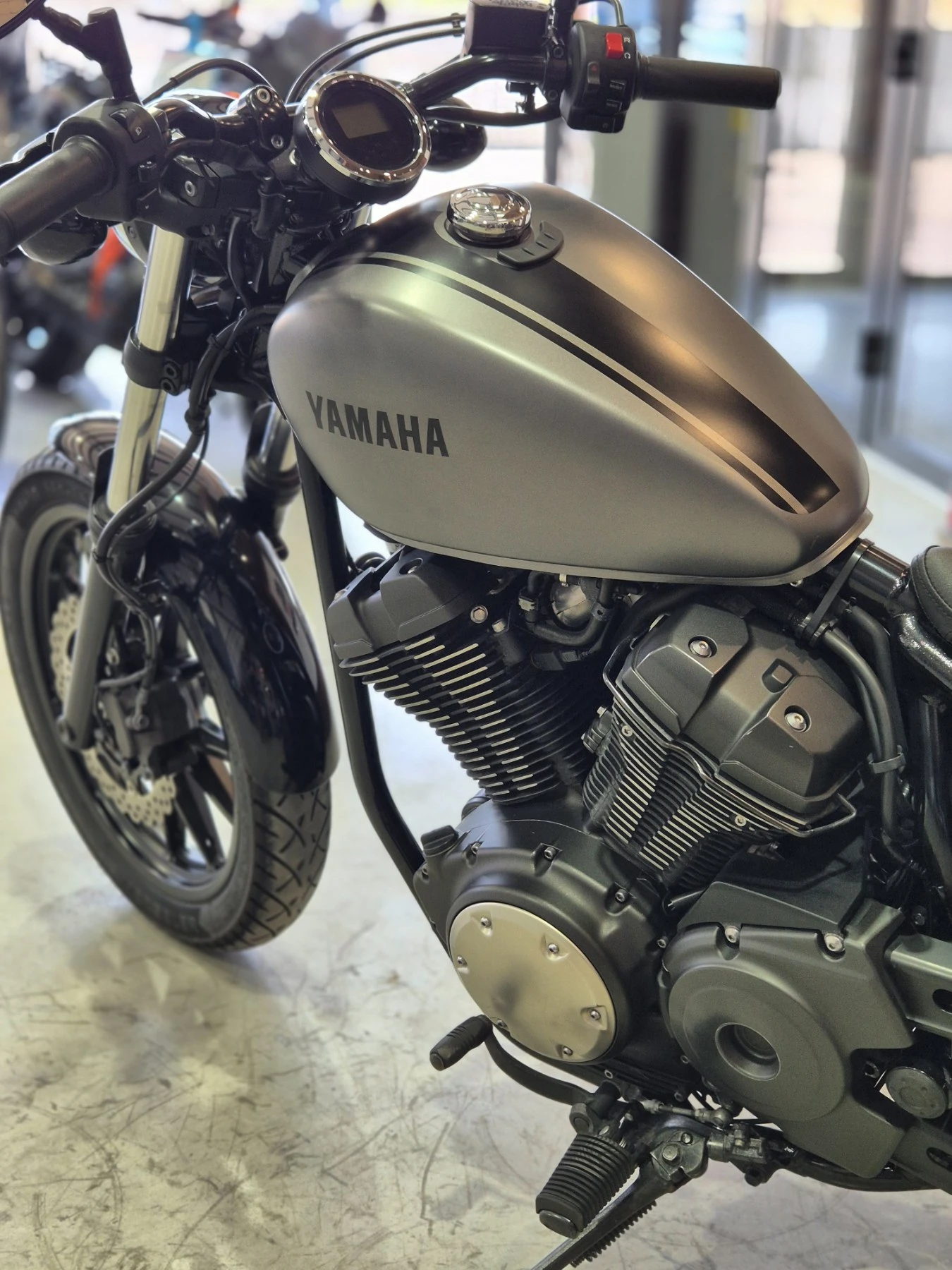 Yamaha Bolt XV 950 ABS Нов внос от ШВЕЙЦАРИЯ!, снимка 11 - Мотоциклети и мототехника - 55615095