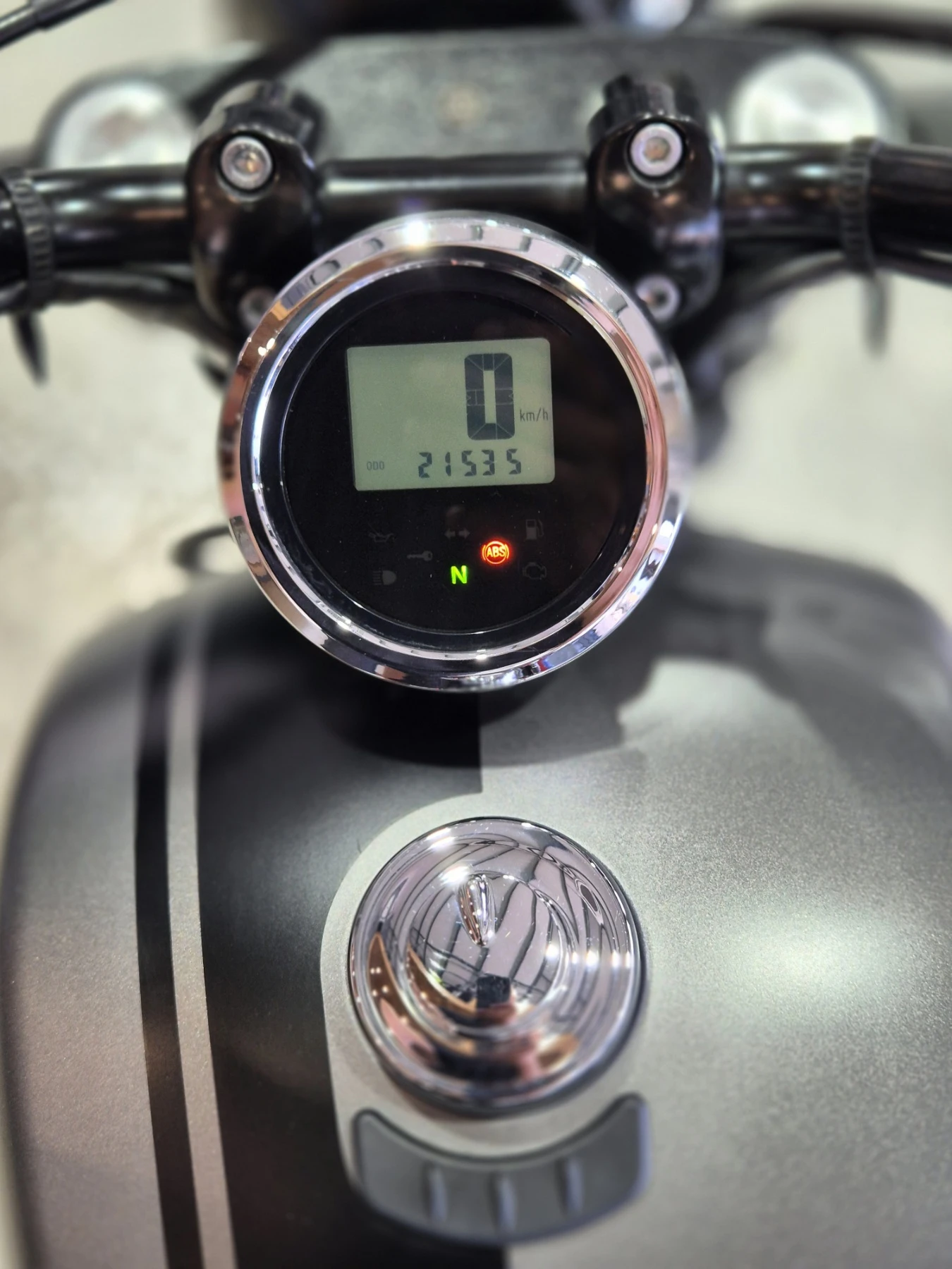Yamaha Bolt XV 950 ABS Нов внос от ШВЕЙЦАРИЯ!, снимка 16 - Мотоциклети и мототехника - 55615095