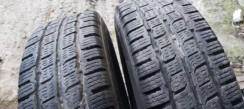 Гуми Зимни 195/75R16, снимка 2 - Гуми и джанти - 35606840