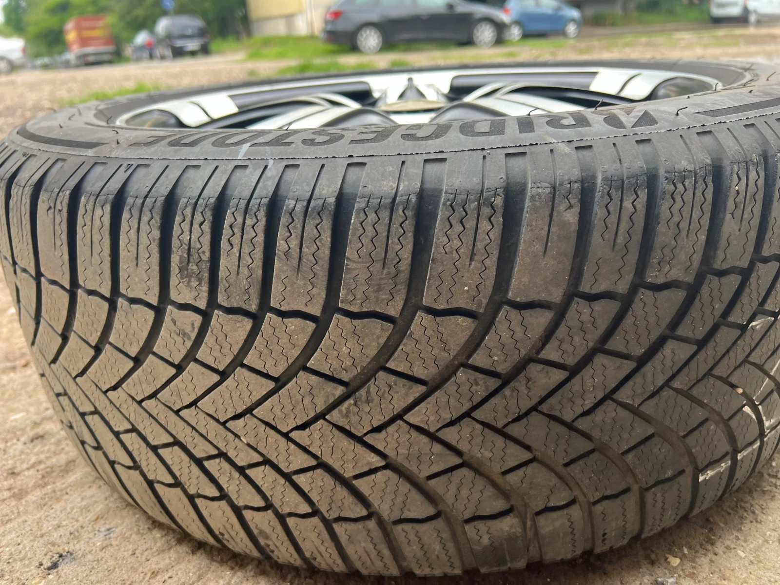���� � ������ 235/50R18 | Mobile.bg � ����������� 5