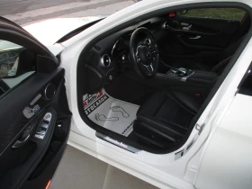 Mercedes-Benz C 300 4 MATIK/AMG-PACK/31хил.км./ФУЛ-ЕКСТРИ/КАТО НОВА!!!, снимка 9