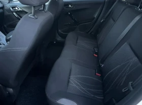 Peugeot 208 1.2  * ALLURE* бяла перла* Климатроник* , снимка 13