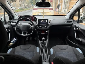 Peugeot 208 1.2  * ALLURE* бяла перла* Климатроник* , снимка 11