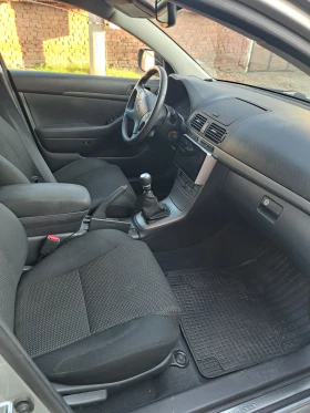 Toyota Avensis Avensis  2.2 Dizel TOP, снимка 16