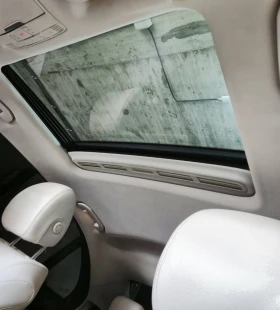 Mercedes-Benz E 300 AMG/BURMESTER/PANO/19"/LED/ПОДГРЕВ/KEYLESS, снимка 10