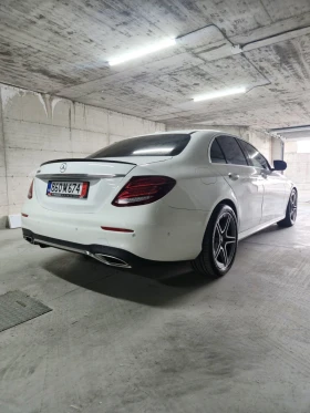 Mercedes-Benz E 300 AMG/BURMESTER/PANO/19"/LED/ПОДГРЕВ/KEYLESS, снимка 6