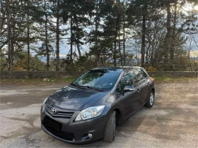 Toyota Auris, снимка 1