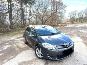 Toyota Auris, снимка 2