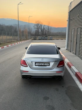 Mercedes-Benz E 53 AMG 4 MATIC + , снимка 6