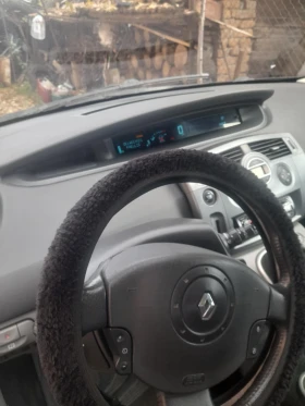 Renault Megane Докаран от Германия на собствен ход, снимка 11