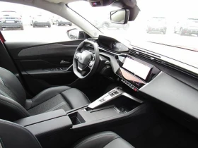 Peugeot 308 PURETECH* CARPLAY* LED* NAVI*  - 21800 € / 42637.09 лв. - 73921009 6