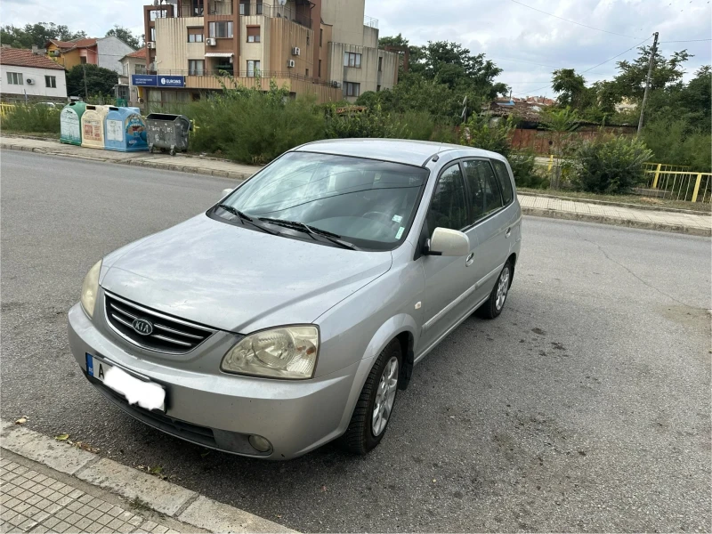 Kia Carens, снимка 2 - Автомобили и джипове - 47566896