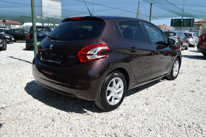 Peugeot 208 1.4 hdi Euro5, снимка 6 - Автомобили и джипове - 47216258