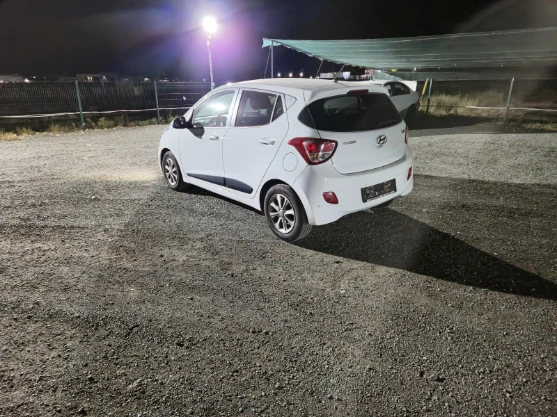 Hyundai I10, снимка 3 - Автомобили и джипове - 47709358