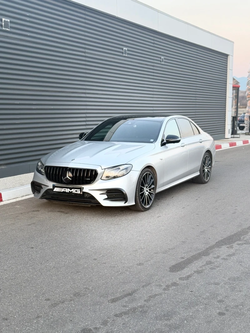 Mercedes-Benz E 53 AMG 4 MATIC + , снимка 4 - Автомобили и джипове - 49028114