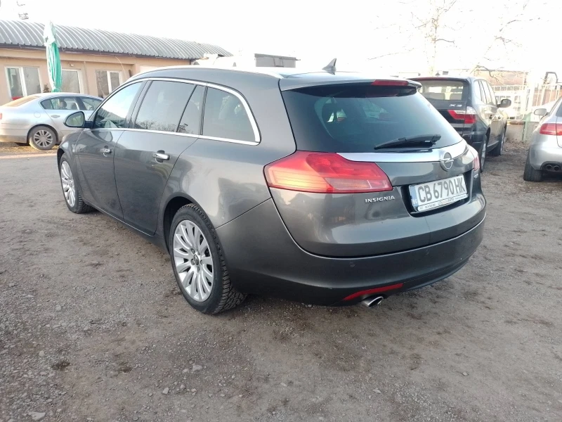 Opel Insignia 2.0 Cosmo, снимка 3 - Автомобили и джипове - 49157102