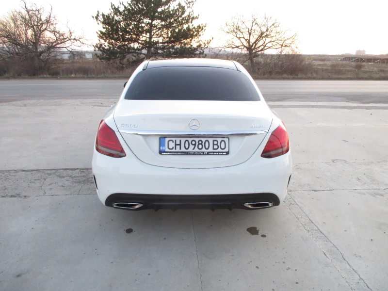 Mercedes-Benz C 300 4 MATIK/AMG-PACK/31хил.км./ФУЛ-ЕКСТРИ/КАТО НОВА!!!, снимка 5 - Автомобили и джипове - 50391272