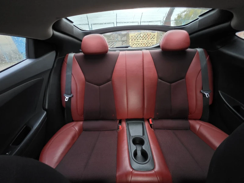 Hyundai Veloster , снимка 7 - Автомобили и джипове - 52657254