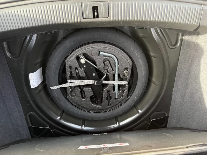 Audi A3 Бензин-Италия, снимка 14 - Автомобили и джипове - 52630638