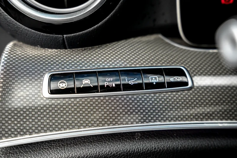 Mercedes-Benz E 53 AMG CARBON, ALCANTARA, BURMESTER, FULL MAXXX* * , снимка 10 - Автомобили и джипове - 52636077