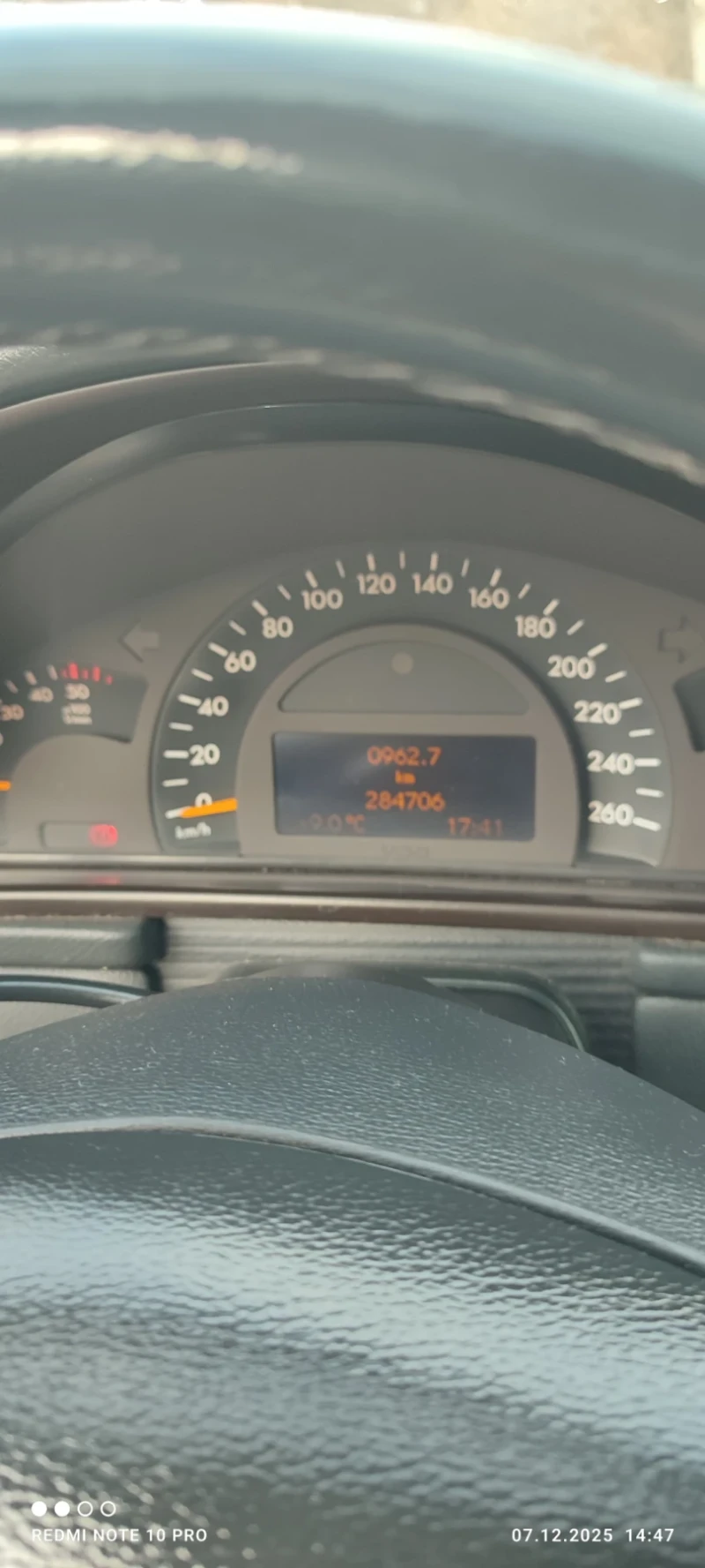 Mercedes-Benz C 270 C270 cdi, снимка 11 - Автомобили и джипове - 52687923