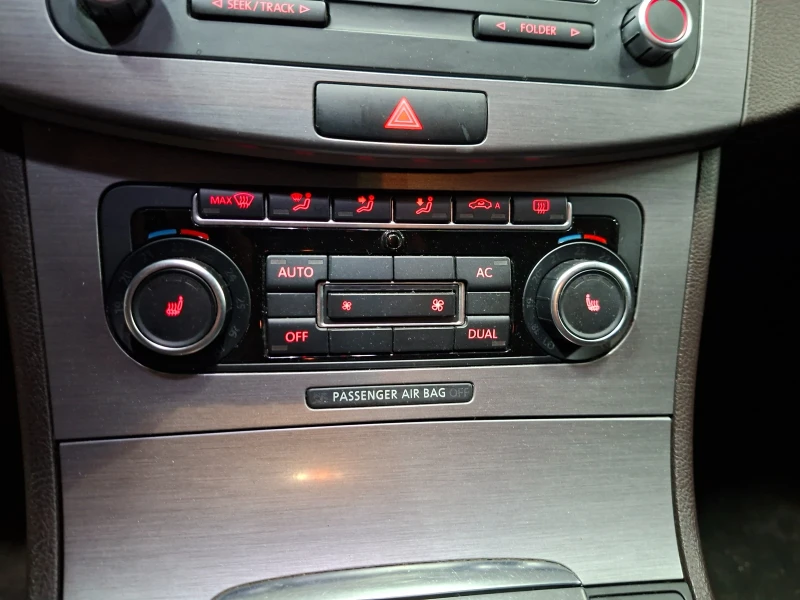 VW Passat 2.0 тди  140к.с., снимка 7 - Автомобили и джипове - 53257325