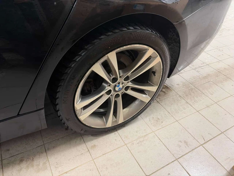 BMW 330 xDrive * SPORT LINE * PANO * ПОДГРЕВИ * CARFAX * , снимка 13 - Автомобили и джипове - 53513326