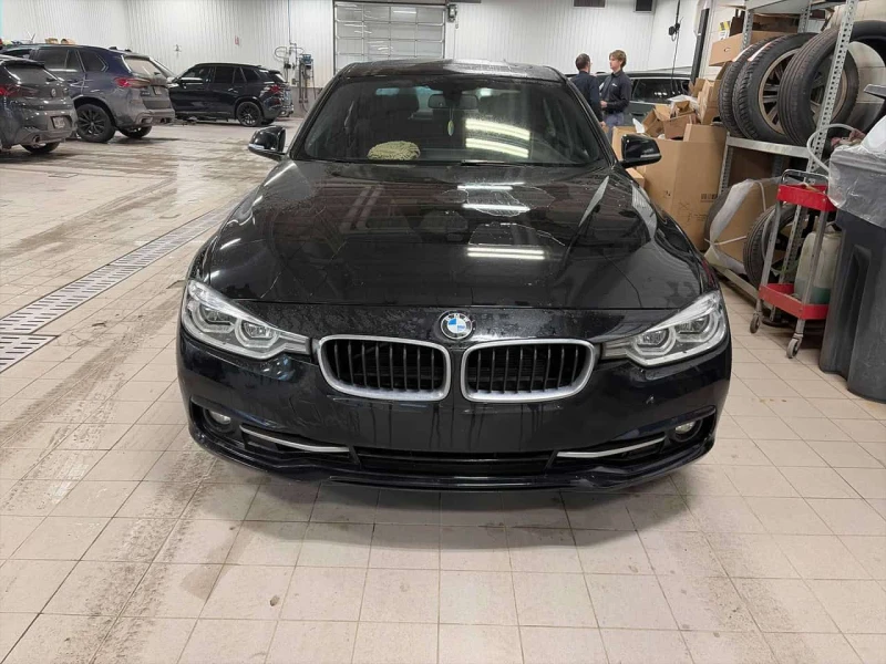 BMW 330 xDrive * SPORT LINE * PANO * ПОДГРЕВИ * CARFAX * , снимка 6 - Автомобили и джипове - 53513326