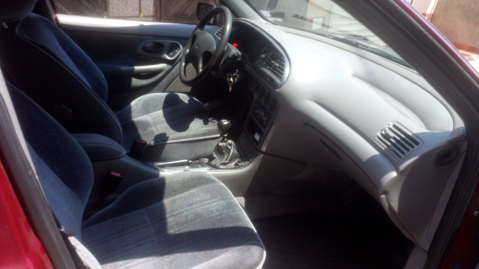 Ford Mondeo GLX - изображение 8