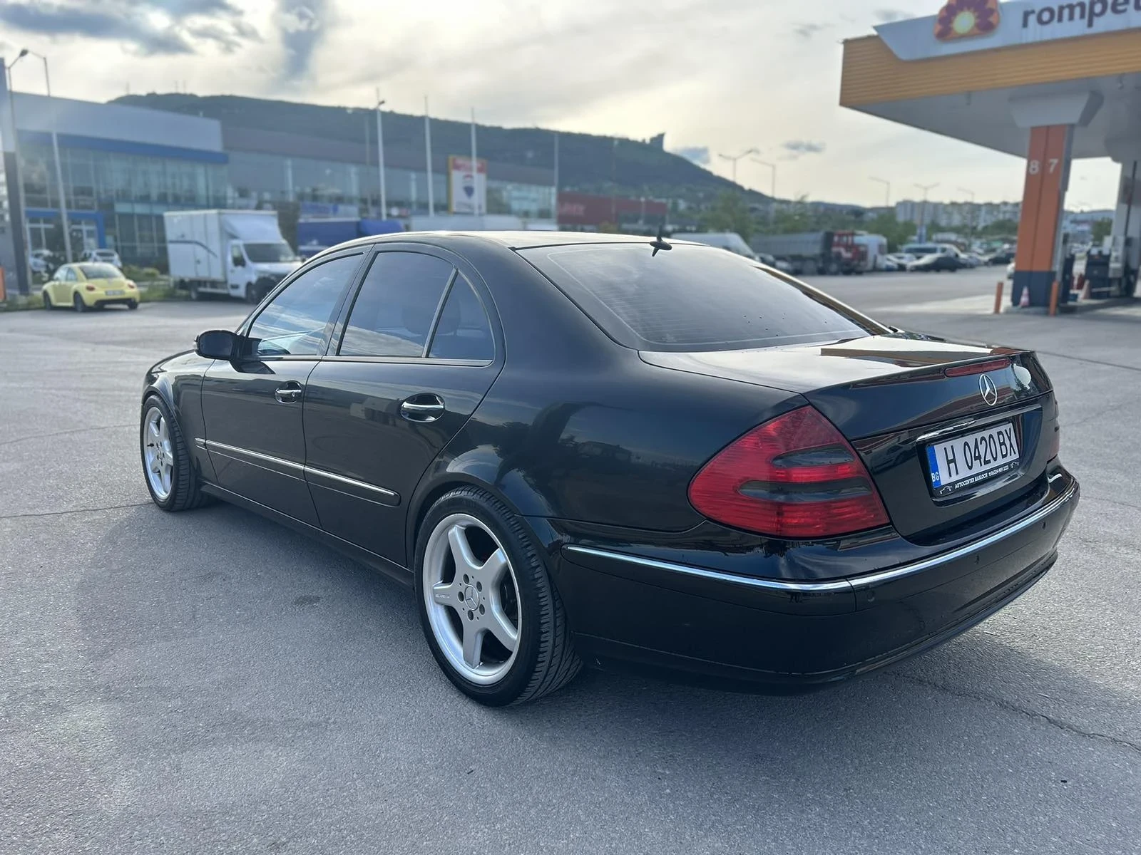 Mercedes-Benz E 270  - изображение 5