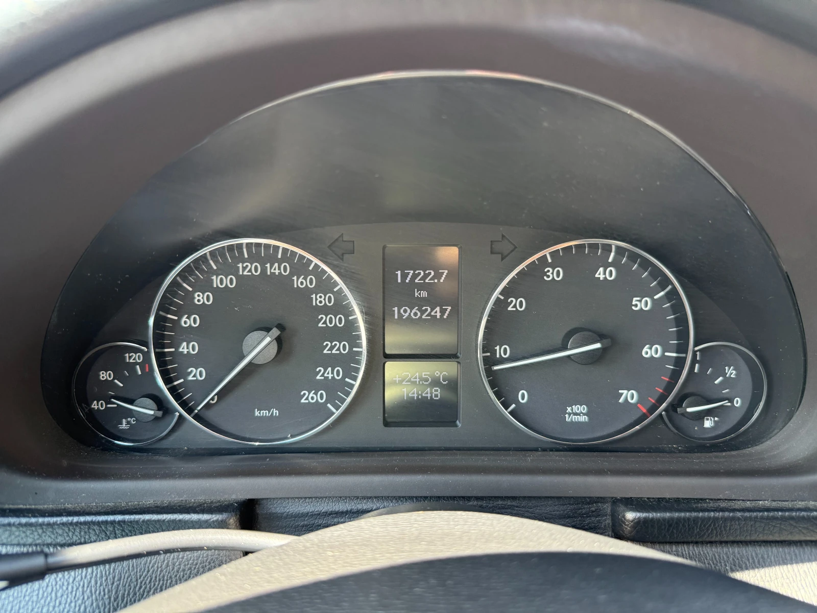 Mercedes-Benz C 230 2.5i 204 .. | Mobile.bg   13