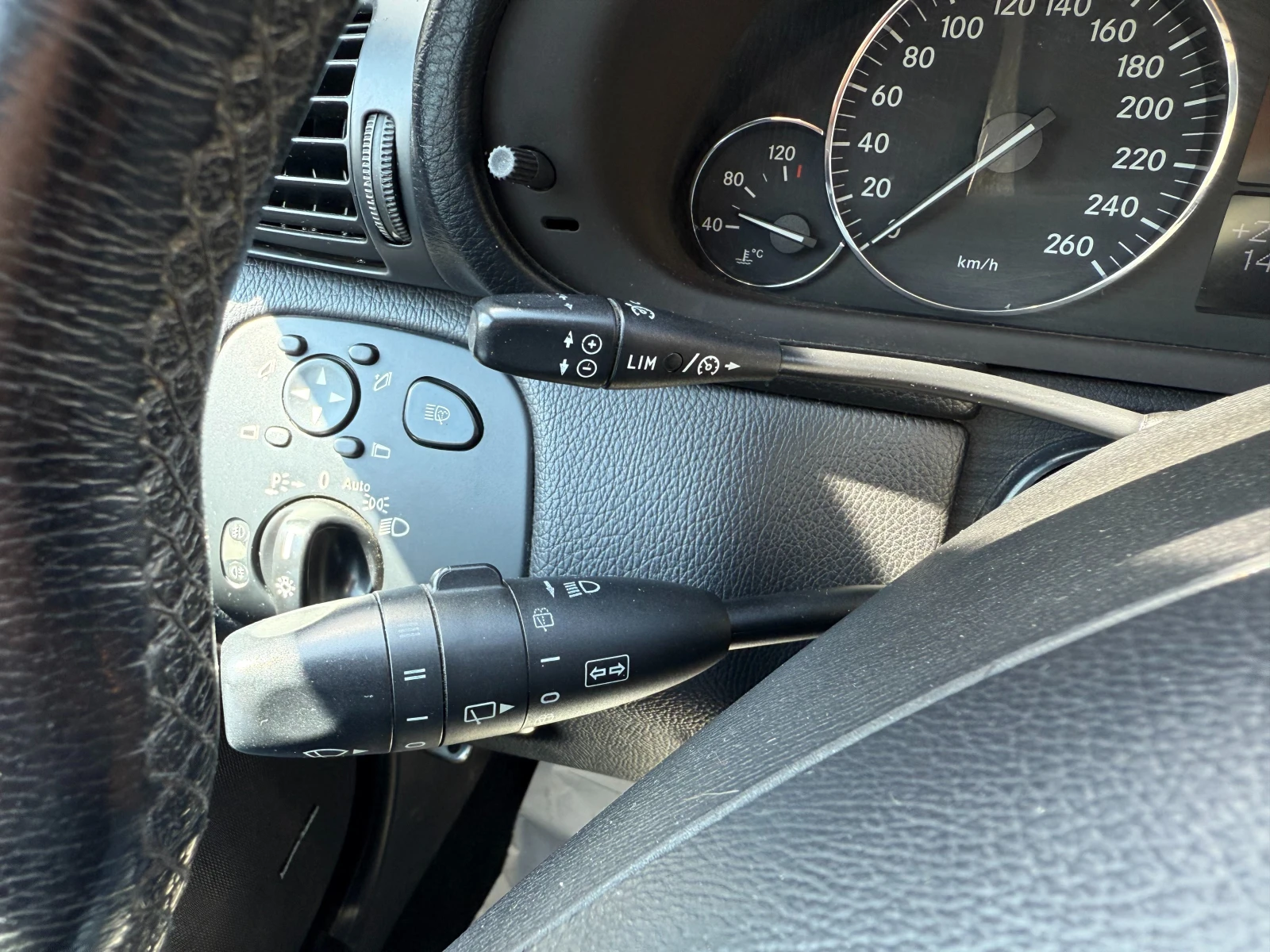 Mercedes-Benz C 230 2.5i 204 .. | Mobile.bg   14