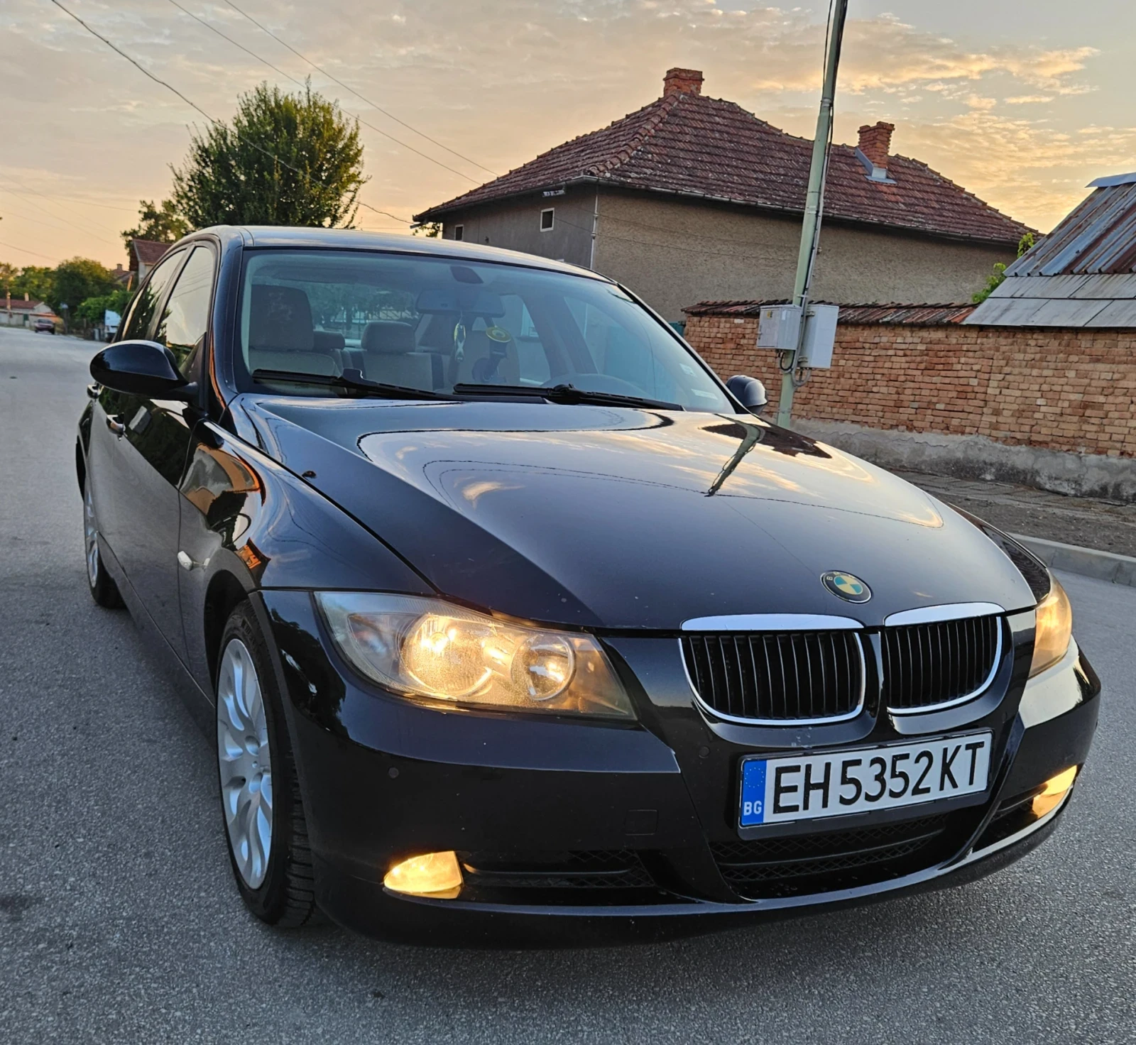 BMW 320 Е90 - изображение 2