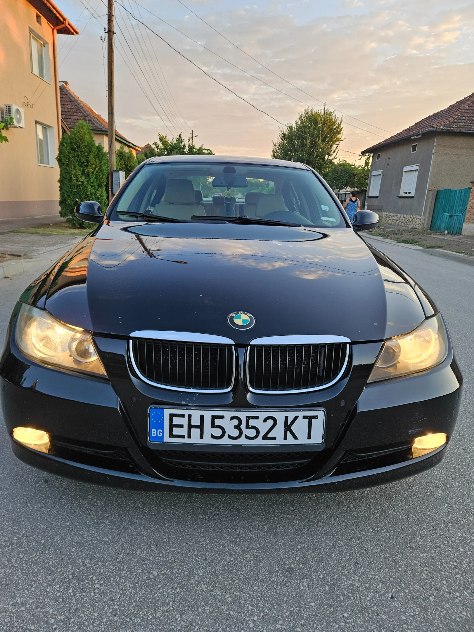BMW 320 Е90 - изображение 3