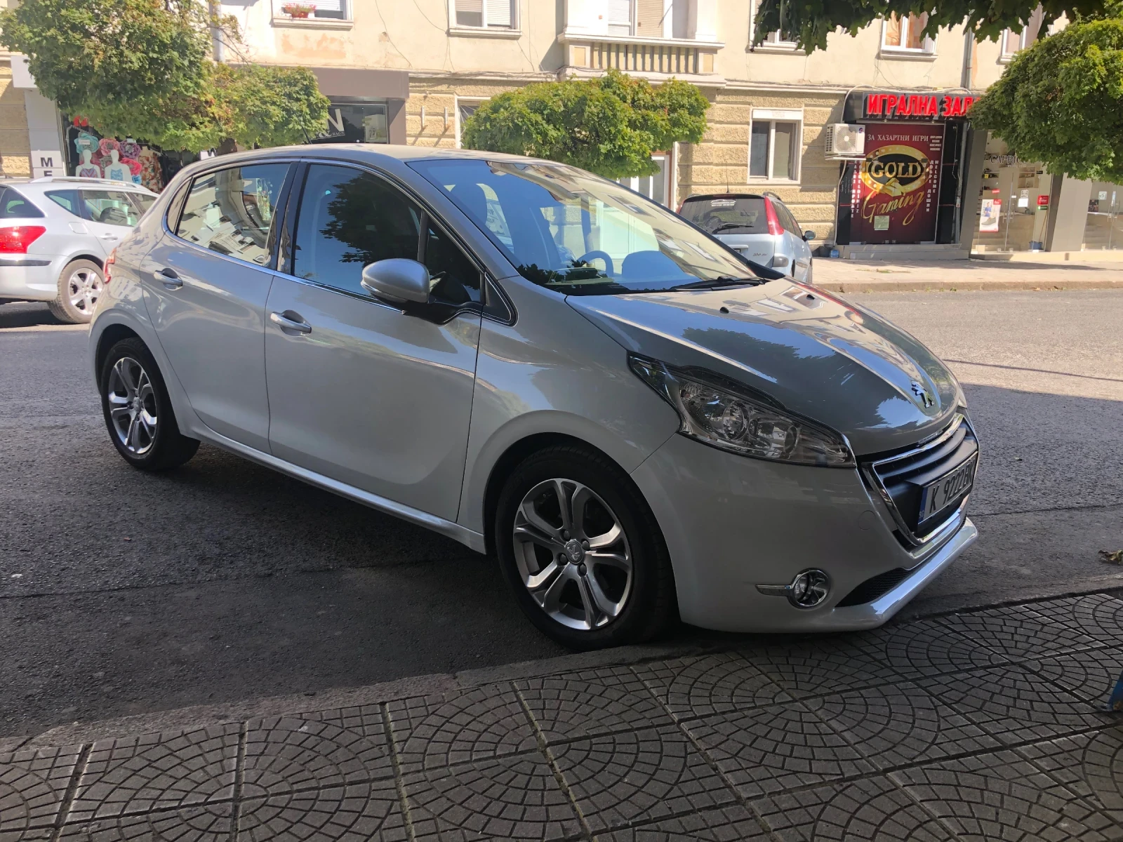 Peugeot 208 1.2 pure tech Allure   | Mobile.bg   2
